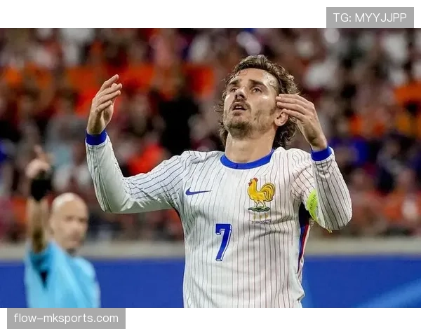 欧洲杯VAR再陷争议,裁判判罚引球迷热议 欧洲杯VAR再陷争议,裁判判罚引球迷热议