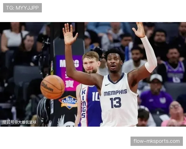 贾伦·杰克逊挡拆制造错位提升防守效率拉开团队差距